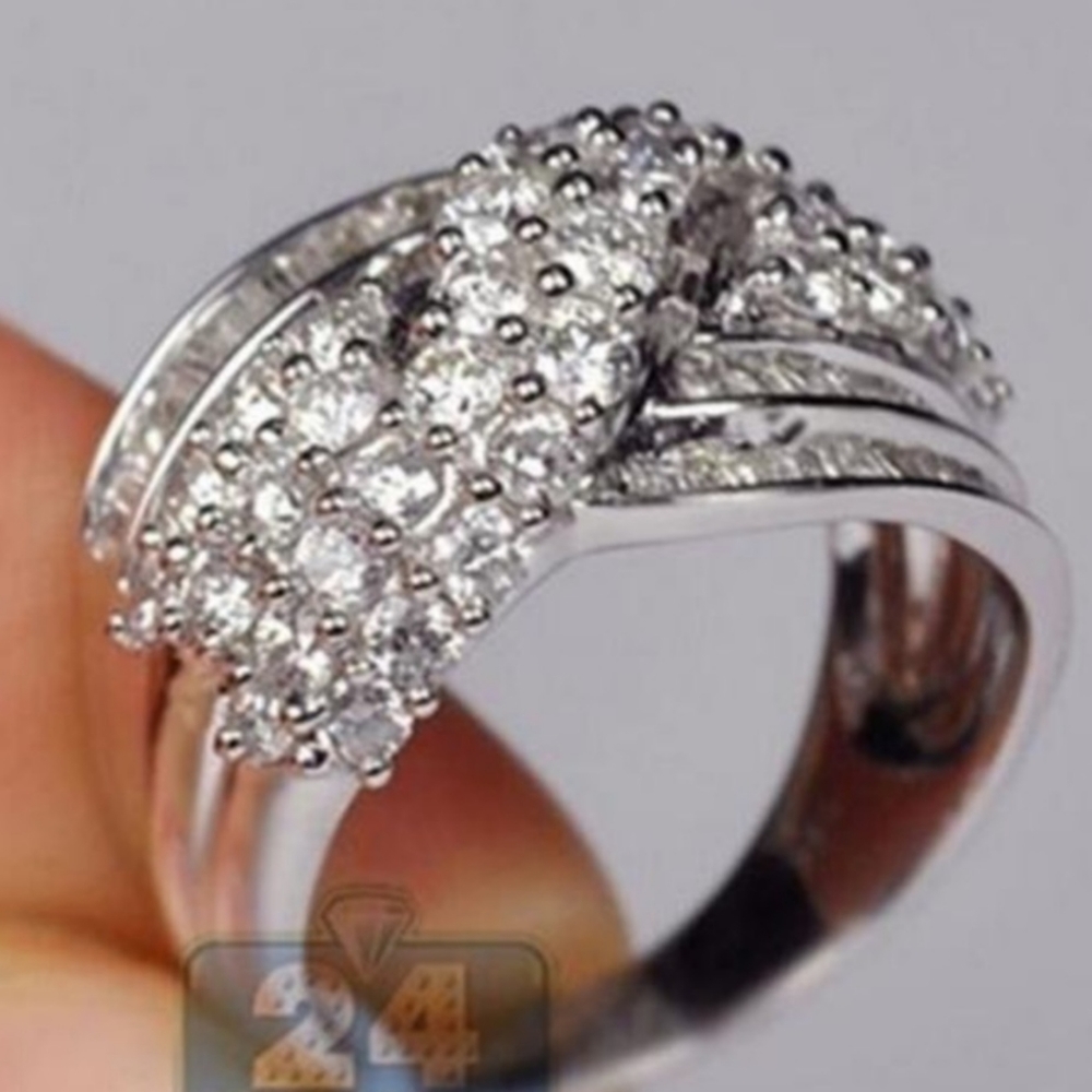 Beautiful ring - Picture 3 of 6